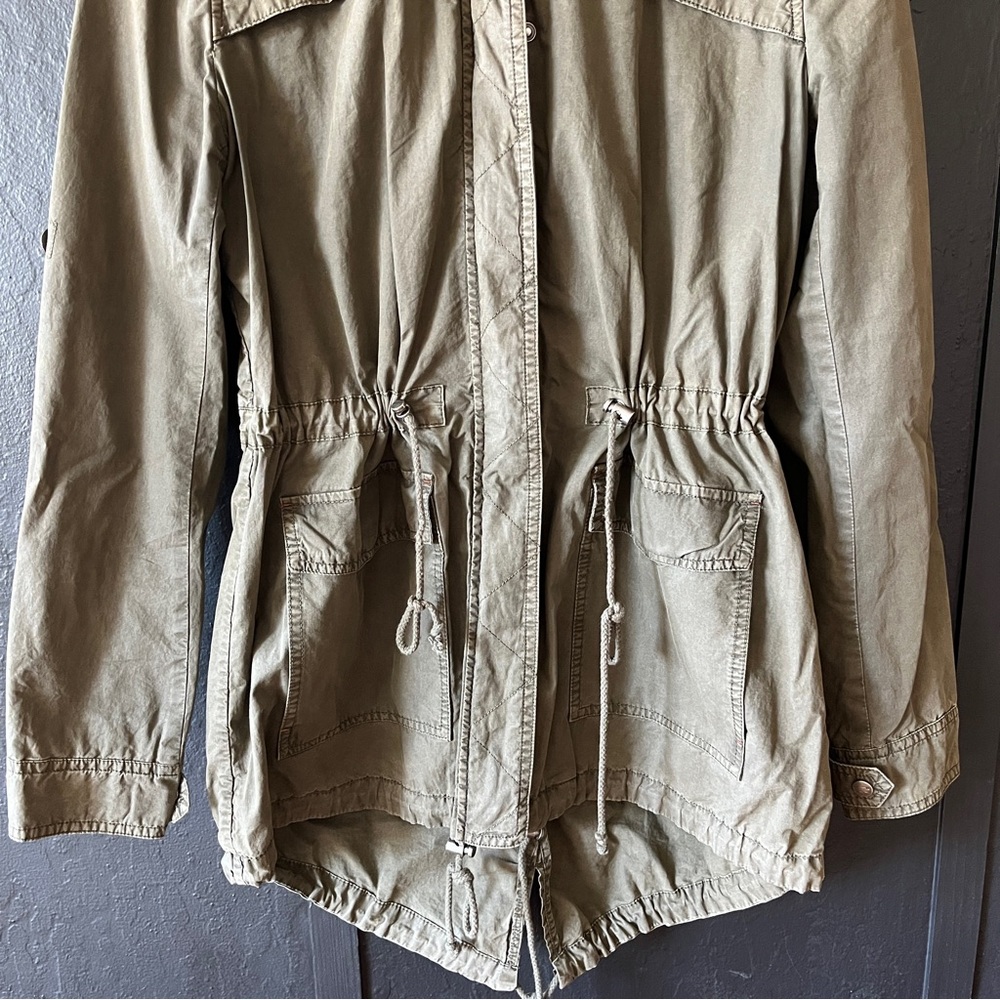 Levi's Utility Jacket - Picture 3 of 16